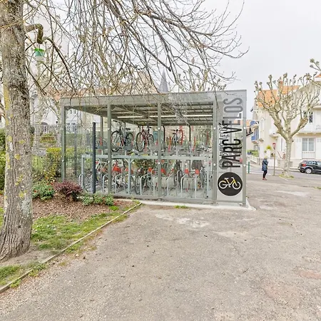 Dogon Reef - Plages - Halles - Hypercentre